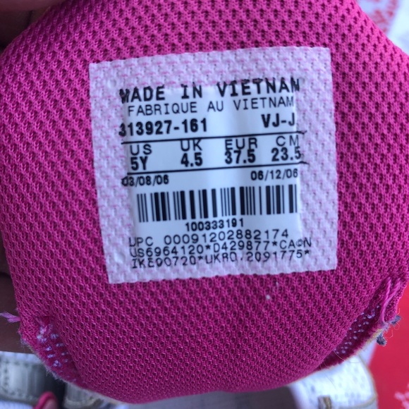 Nike Shox Womens size 5Y Silver Pink - Picture 7 of 7